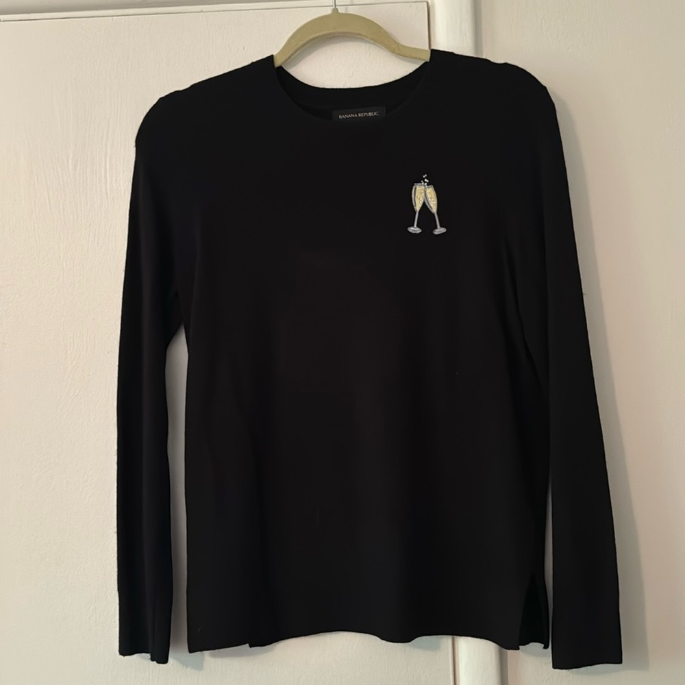 Black Banana Republic sweater